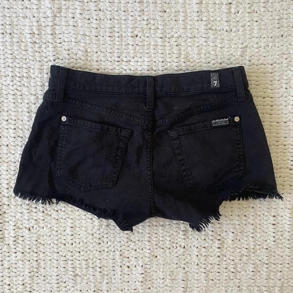 7 For All Mankind Women's Black Denim Cut-Off Shorts - Size 26 - Picture 3 of 5